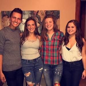 Meet your Posher, Tj